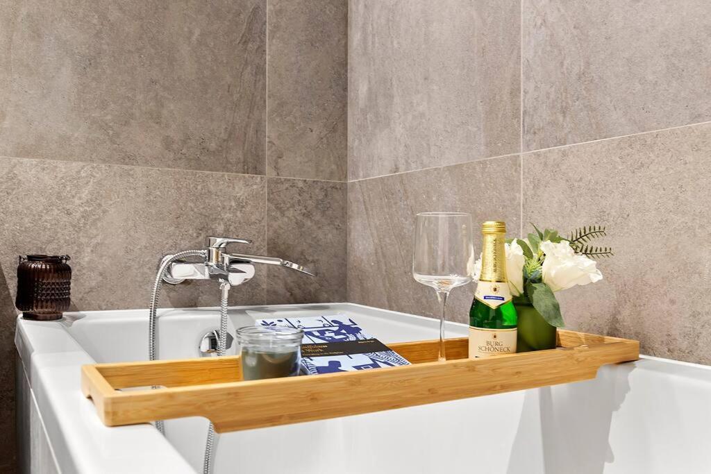 Floreasca Apartament On Business Centre بوخارست المظهر الخارجي الصورة