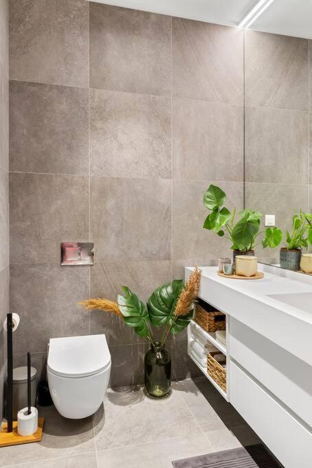 Floreasca Apartament On Business Centre بوخارست المظهر الخارجي الصورة